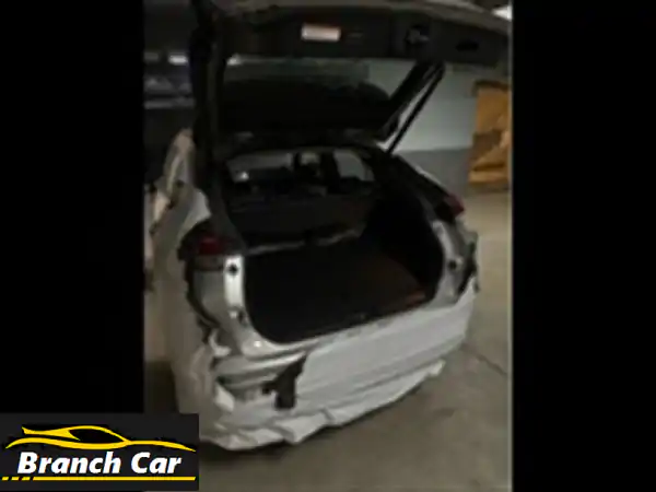 انطلاق ميتسوبيشي اكليبس كروس 2025: أفخم مواصفات خليجي دفع رباعي - لم ترخص!