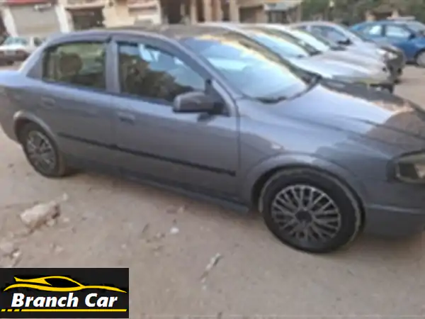 اوبل أسترا 2005