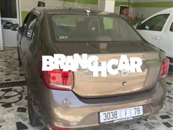 داسيا لوجان 2018 - فل أوبشن | بحالة ممتازة وسعر 120,000 |...