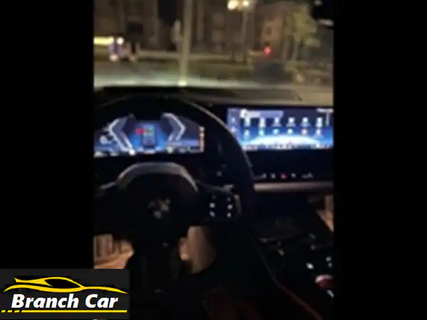 فرصة نادرة! بي إم دبليو 520i 2024 للبيع – كسر الزيرو، 25 ألف كم فقط – التجمع الخامس والقاهرة الجديدة