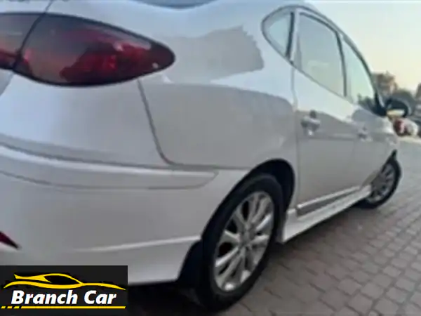 هيونداي إلنترا اتش دى للبيع المعادى