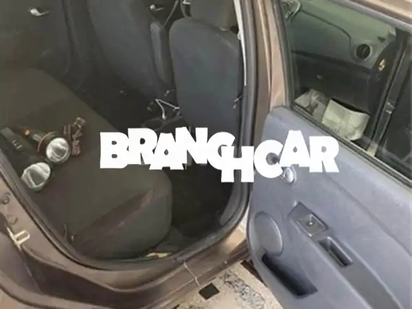 داسيا لوجان 2018 - فل أوبشن | بحالة ممتازة وسعر 120,000 | لا تفوت الفرصة!