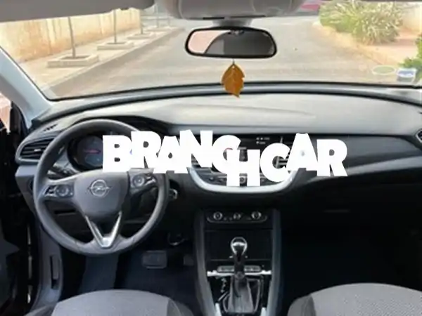 أوبل جراند لاند 2019 للبيع: SUV عائلية مريحة، اقتصادية وبحالة ممتازة!