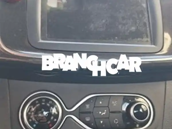 داسيا لوغان ديزل يدوية 2020 في طنجة