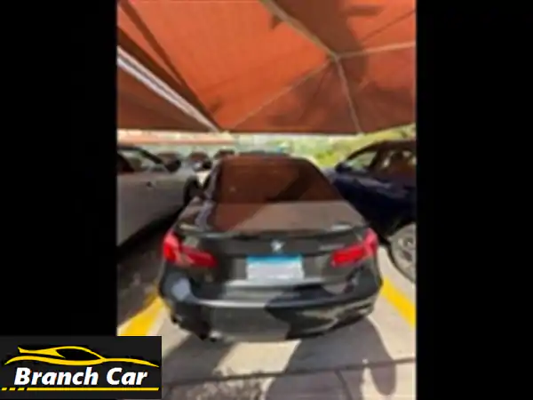 BMW 320i 2018 للبيع: فخامة ألمانية جاهزة للانطلاق! لا تحتاج أي مصروف | كاميرا & تفاوض