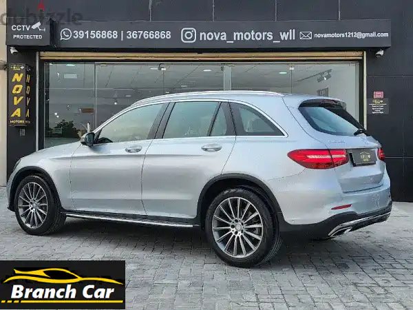 امتلك الفخامة: مرسيدس بنز GLC 300 2017 AMG Kit | وكالة البحرين | بدون صبغ | بحالة استثنائية!
