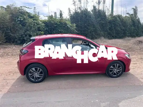 🔥 فرصة لا تُعوّض: بيجو 208 ديزل 2021 مانيوال (Rose Fever)...