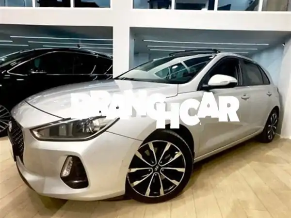 هيونداي i30 ديزل 2019 أوتوماتيك للبيع في طنجة | رفاهية، اقتصاد، سقف بانورامي!