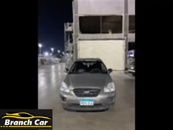 فرصة ذهبية: كيا كارينز 2012 للبيع! تكييف ثلاجة...