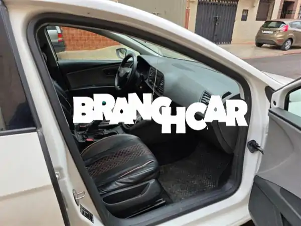 فرصة ذهبية: سيات ليون 2019 ديزل 1.6L (140 حصان ستيج 1) للبيع - يد أولى بأداء وكفاءة!