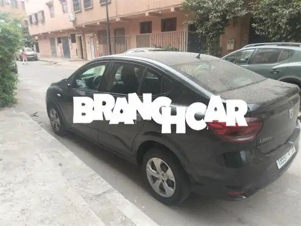 فرصة ذهبية: داسيا لوغان كليما ديزل 2021 | اقتصادية، عائلية، وجاهزة للانطلاق بسعر استثنائي!