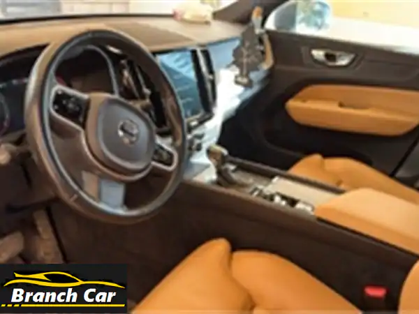 فولفو XC60 209 | أعلى فئة | قيادة ذاتية وركن أوتوماتيكي | أمان وفخامة لا تضاهى!