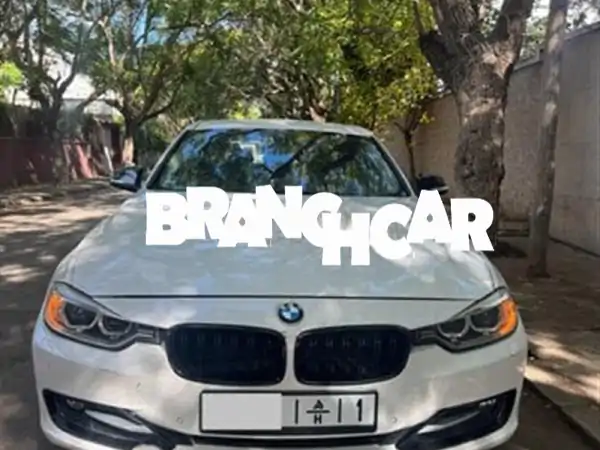 فخامة وأداء: BMW الفئة الثالثة F30 (2012) ديزل...