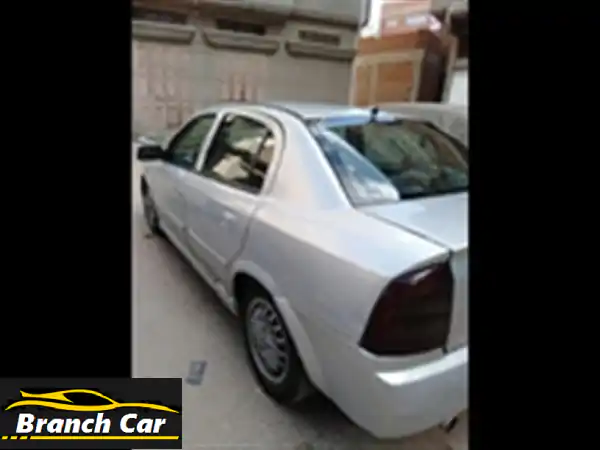 امتلك أسطورة ألمانية: أوبل أسترا 2004 أوتوماتيك...