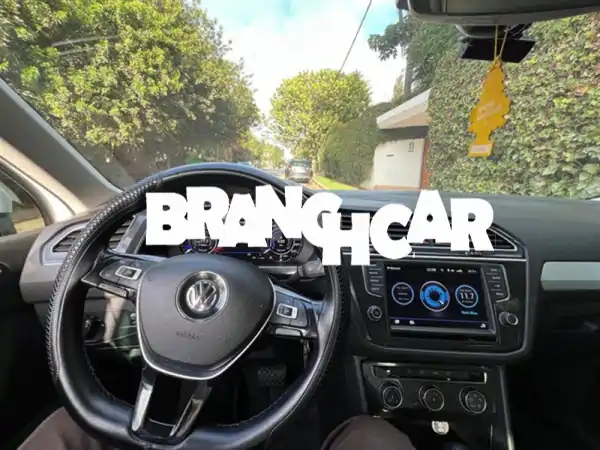 فرصة ذهبية: فولكس فاجن تيجوان 2017 | أوتوماتيك | ديجيتال كوكبيت | صيانة منتظمة | 252 ألف فقط