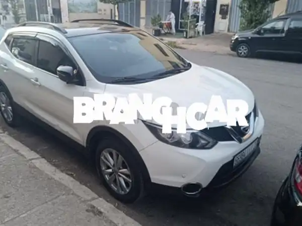 فرصة ذهبية: نيسان 2014 مانيوال للبيع | اعتمادية، اقتصادية، بسعر 149,000!