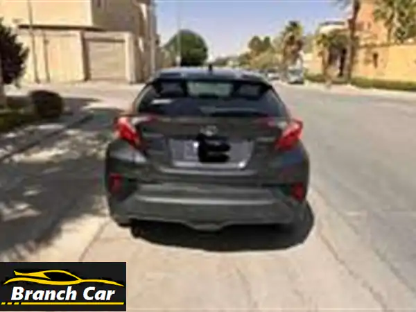 للبيع: تويوتا C-HR 2020 هايبرد Dynamic فل | ممشى قليل | صيانة وكالة | الرياض