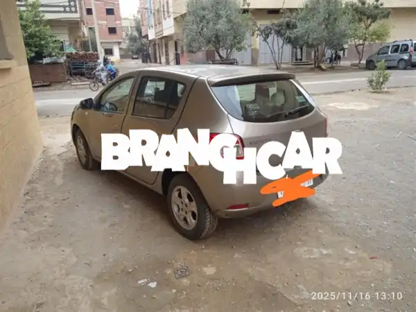 امتلك الآن: داسيا سانديرو 2013 ديزل - كاملة...