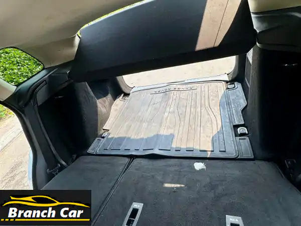 فرصة لا تعوض: لاند روفر رينج روفر إيفوك 2016 وارد أمريكي | استعمال سيدة | دبي بسعر مغرٍ!