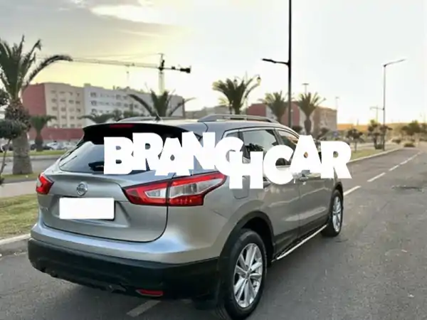 نيسان قاشقاي 2015 أوتوماتيك (بنزين وديزل):...