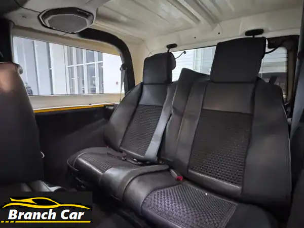 جيب رانجلر سبورت 2021 (أصفر) مع مسافة 42,450 كم. الخيار المتوسط يشمل عجلات سبائك، أجهزة استشعار، ...