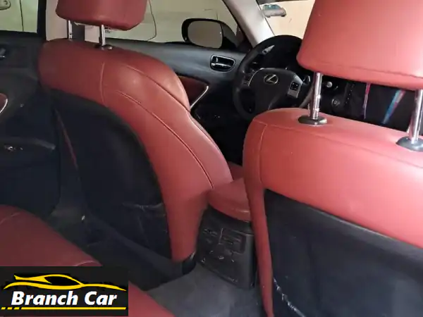 للبيع لكزس is250 سبورت 6 سلندر فل مواصفات موديل 2011 ممشى...