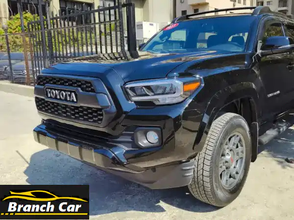 تويوتا تاكوما 2017 أسود للبيع | نظافة كارفاكس...