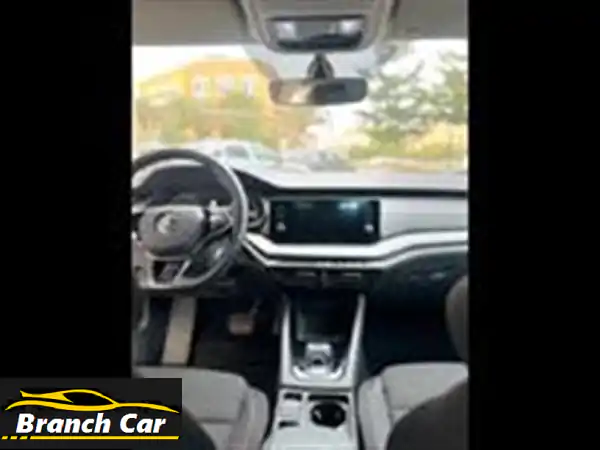 فرصة ذهبية: سكودا اوكتافيا 2022 للبيع بالتجمع الخامس - 30 ألف كم فقط!