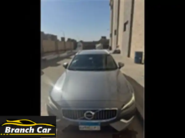 فولفو V60 للبيع: قمة الأمان والفخامة بالتجمع |...