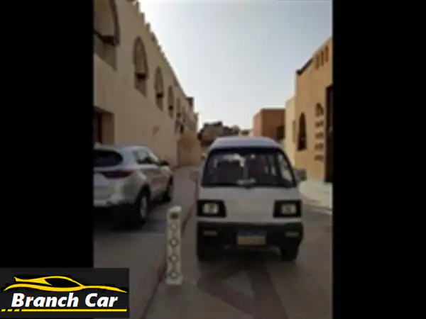 اغتنم الفرصة: سوزوكي فان تومنايا 2013 نظيفة جداً...