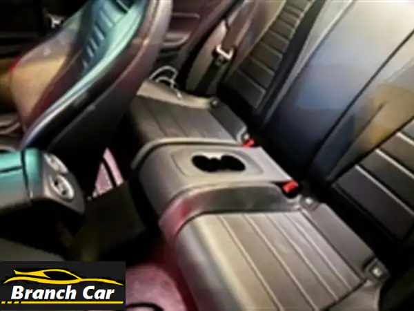 فرصة لا تعوض: مرسيدس E200 موديل 2023 للبيع في التجمع، القاهرة الجديدة | 80 ألف كم