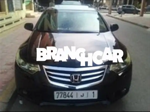 هوندا أكورد 2014 كسابية للبيع | أوتوماتيك ومميزات أمان...