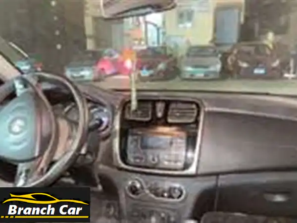 رينو لوجان 2015 للبيع: حالة ممتازة، أمان وراحة بسعر لا يُصدق!