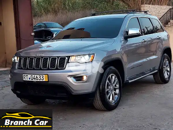 امتلك الفخامة والقوة: جيب جراند شيروكي 2017 رمادي -...