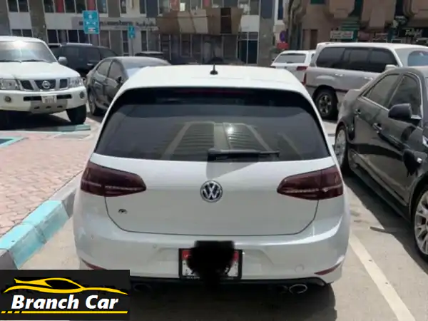 فولكس فاجن جولف آر 2017 للبيع: أداء رياضي لا مثيل له بسعر 42,000 درهم (قابل للتفاوض)