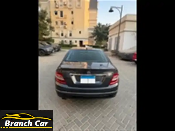 فخامة وأداء: مرسيدس C 200 موديل 2009 للبيع بالتجمع الخامس...
