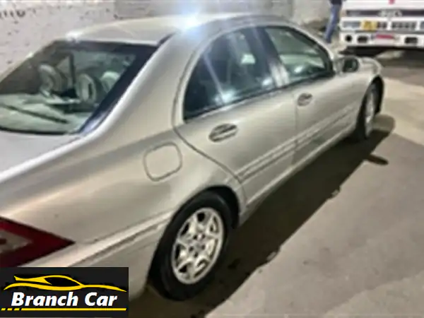 فرصة لا تعوض: مرسيدس C180 كمبروسر 2004 فابريكا بالكامل من الداخل | كاملة المواصفات | مصر الجديدة