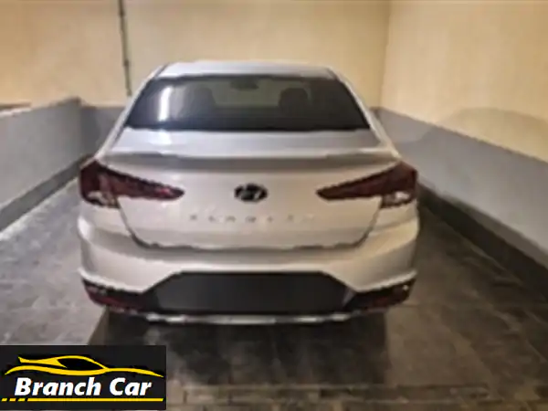 فرصة ذهبية: هيونداي إلنترا 2025 كسر زيرو | فئة أولى | CarPlay...