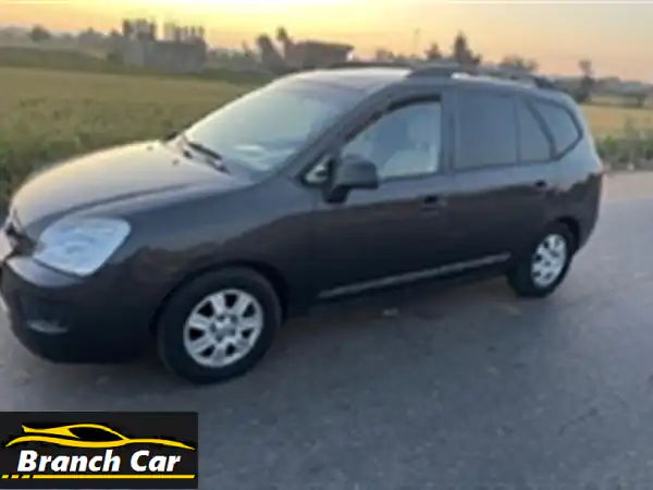 كيا كارينز 2010 للبيع: سيارة عائلية موثوقة بحالة ممتازة | صيانة كاملة وإطارات جديدة