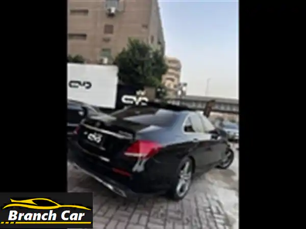 امتلك الفخامة! مرسيدس E200 موديل 2018 - فبريكا بالكامل (ماعدا اكصدام) - حالة استثنائية!