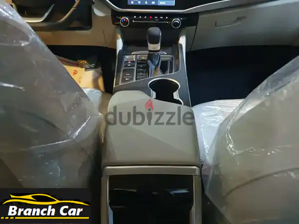 وصلت! شيري أريزو 5 2026 الجديدة كلياً: قيادة ذكية، أمان وفخامة بلون فضي