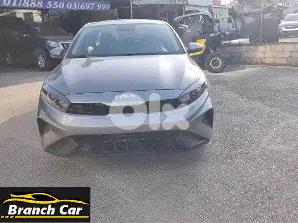 فرصة ذهبية: كيا سيراتو 2023 رمادية فاخرة – كالجديدة...