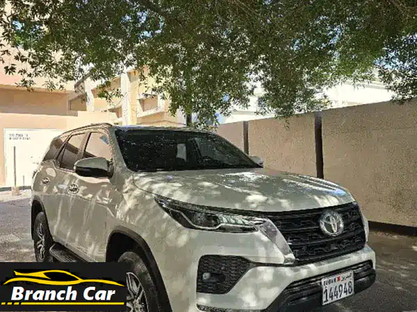 تويوتا فورتشنر 2021 للبيع: دفع رباعي، صيانة وكالة...
