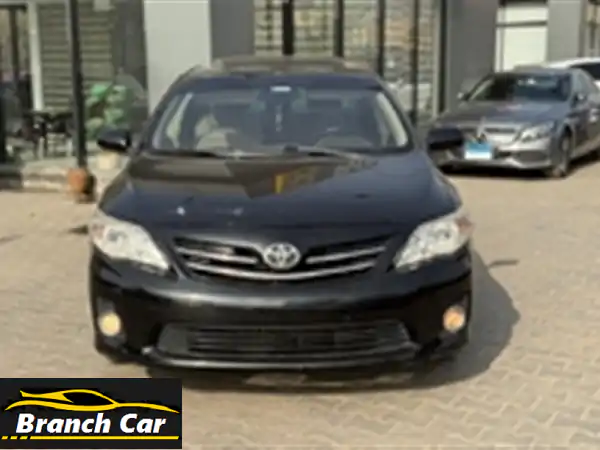 تويوتا كورولا 2011 أعلى فئة: أسود ملكي، فتحة...