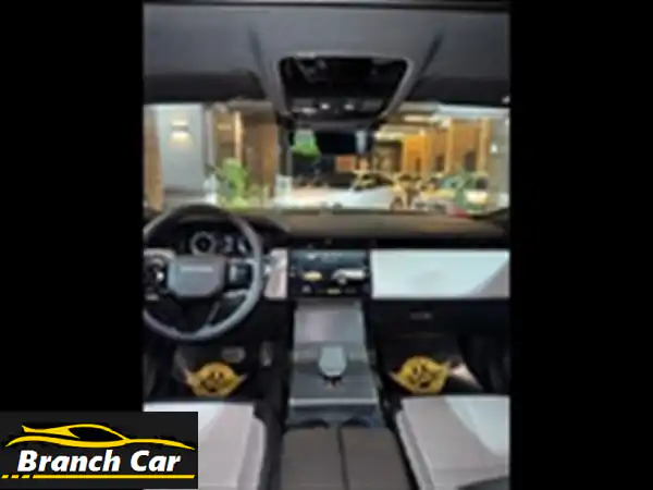 امتلك الفخامة: لاند روفر فيلار 2024 (20 ألف كم) للبيع - التجمع