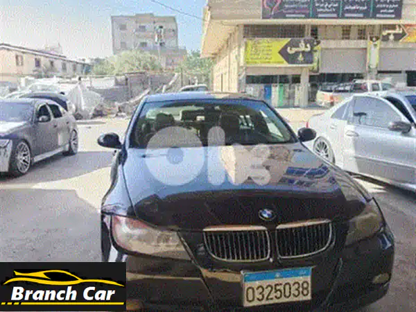 بي إم دبليو الفئة الثالثة 2003 للبيع في لبنان | مالك وحيد، نظافة مصنع، أزرق كحلي