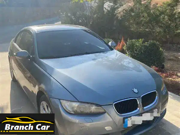 فرصة لا تُعوّض: BMW E92 320i موديل 2009 رمادية - 120 ألف ميل فقط!