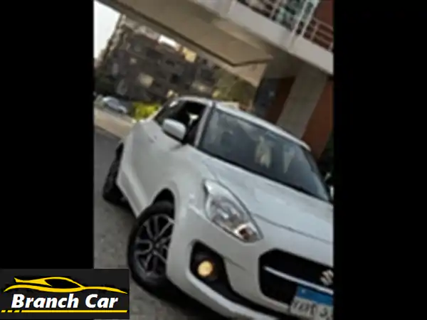 فرصة لا تُعوّض: سوزوكي سويفت 2022 – أعلى فئة، فبريكة، 18 ألف كم فقط!