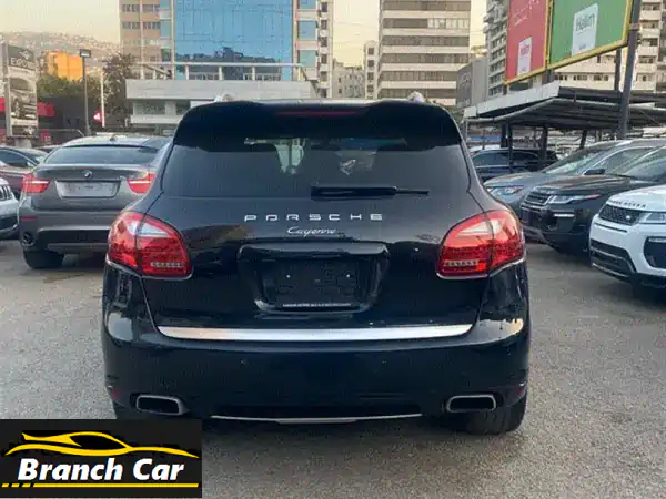 بورش كايين 2011 V6 | سوداء 