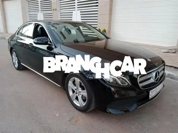 فرصة ذهبية! مرسيدس E220 ديزل 2016: الفخامة...